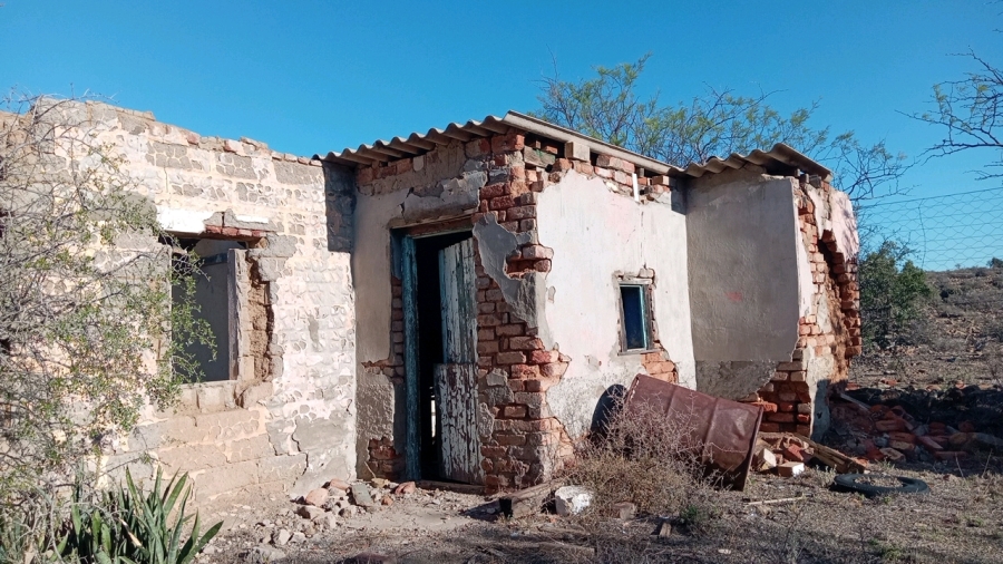 2 Bedroom Property for Sale in Aberdeen Eastern Cape